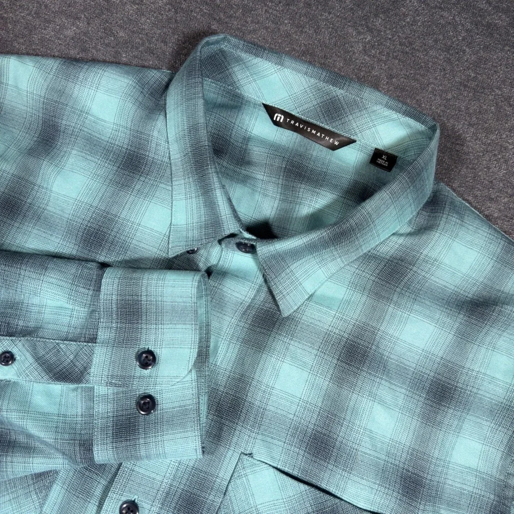 TravisMathew Cloud Flannel Button Up Shirt Mens XL Teal Plaid Long Sleeve Golf